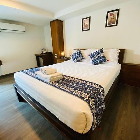 C Hotel Boutique And Comfort Chiang Mai Ngoại thất bức ảnh