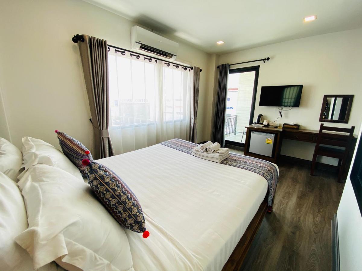 C Hotel Boutique And Comfort Chiang Mai Ngoại thất bức ảnh