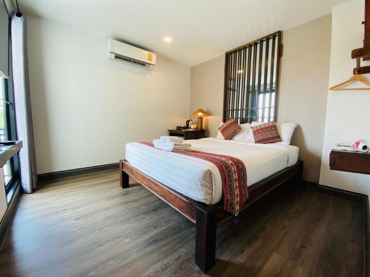 C Hotel Boutique And Comfort Chiang Mai Ngoại thất bức ảnh