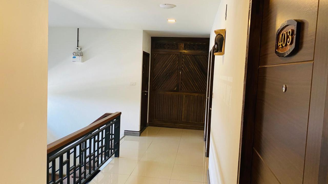 C Hotel Boutique And Comfort Chiang Mai Ngoại thất bức ảnh